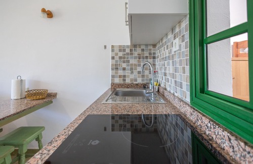 Maspalomas Ski Chalet | Private Solarium Garden Bungalow