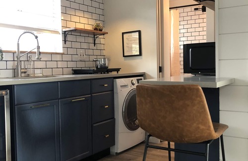 Green Lake Apartment | Private, Stand-Alone Apartment, 2 blocks from Greenlake