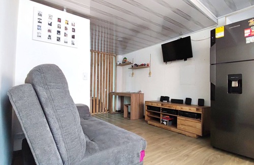 Bogota Apartment | Private Studio, 15min to DT with ultra Wi-Fi & Whasing machine