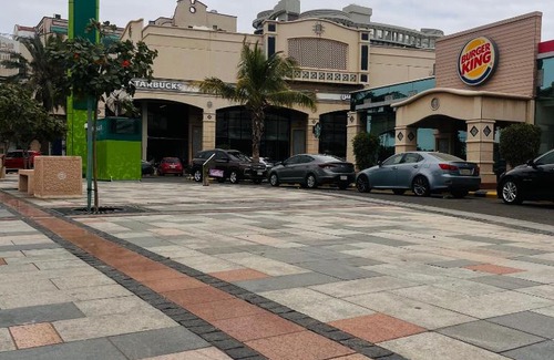 Palestine Street Apartment | Private Studio- Alhamra Corniche- Self Checkin