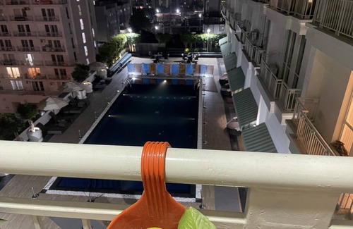 Gomti Nagar Apartment | Private Studio Apart at DLF MyPad Vibhuti Khand Gomtinagar