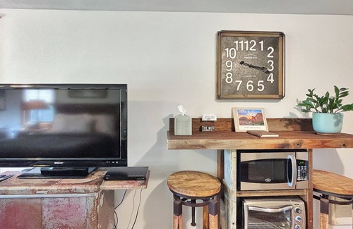 Three Rivers Apartment | Private Studio On The Big Deschutes River