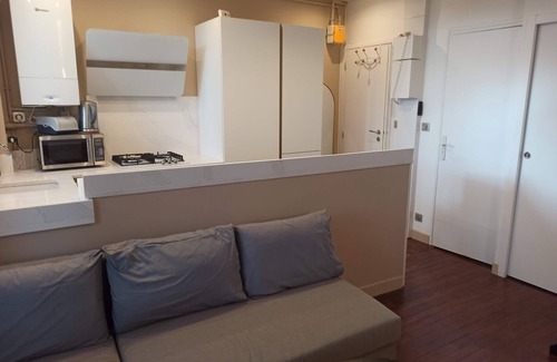 Le Tremblay Apartment | Private suite. Peace and quiet.