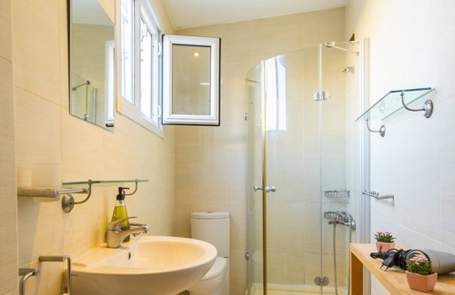 Kabatas Apartment | Private Terrace & Great Bosphorus View