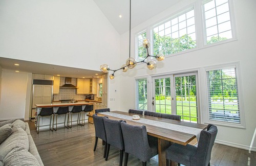 Sagaponack House | Private traditional Sagaponack home with stunning backyard, pool and spa.