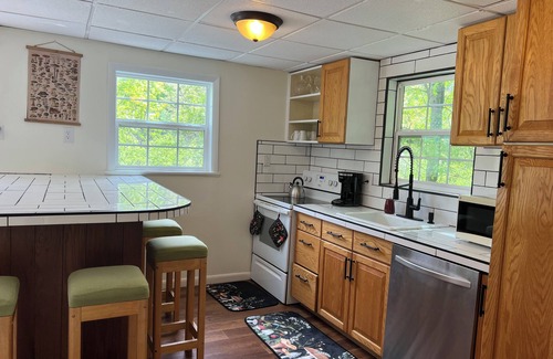Hot Springs Cottage | Private Trail Access, Mountain and Creek Views, Short Walk to Town