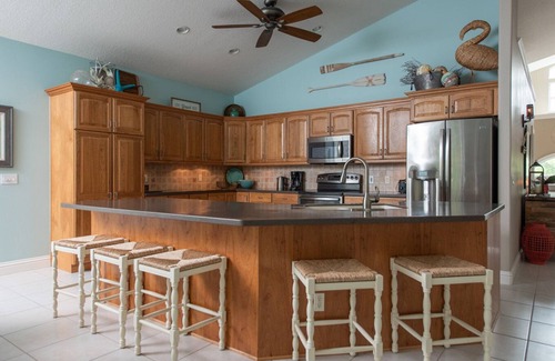 Anna Maria House | Private Tropical Oasis - Tarpon Point - Pool/Spa, Perfect Island Getaway!