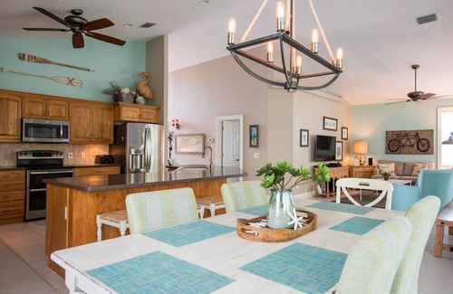 Anna Maria House | Private Tropical Oasis - Tarpon Point - Pool/Spa, Perfect Island Getaway!