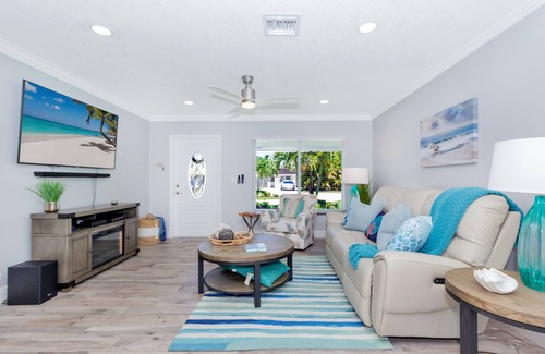 Pompano Beach House | Private tropical oasis in sunny South, Florida!