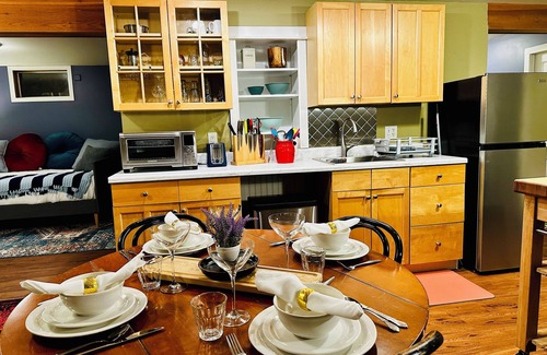 Truro Apartment | Private Truro apt near Corn Hill Beach & Ptown, dog-friendly-laundry & parking!