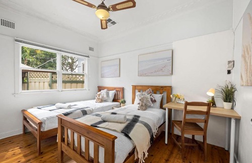 Riverwood House | Private Twin Room in Riverwood - Sharehouse