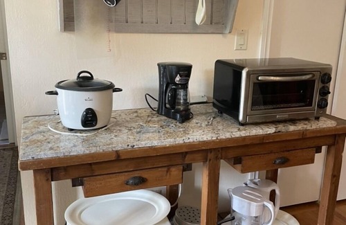 Los Altos Hills Apartment | Private Unit full bath patio