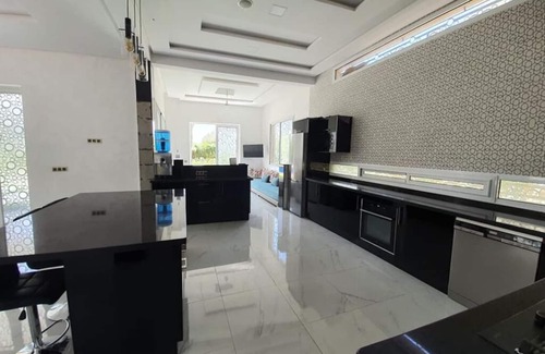 Sidi Abdallah Ghiat Villa | Private Villa + Wifi, 25mns From Marrakech