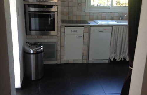 Roquefort-les-Pins Villa | Private Villa 90m², 2 bedrooms (4 pers), private pool & garden, very quiet