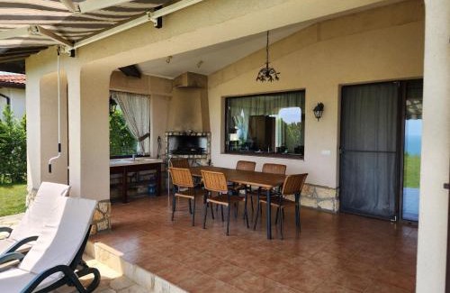 Balchik Villa | Private Villa 102 with heated pool in BlackSeaRama