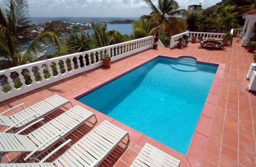 Oyster Pond Villa | Private Villa Overlooking the Ocean and French Mountainside