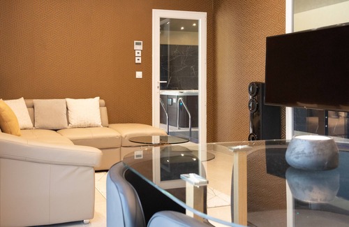 Lorgues House | Private villa, pool and spa