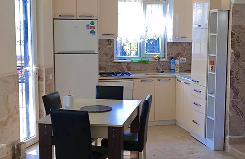 Kadriye Villa | Private Villa with Pool, 5 minutes from Land of Legends theme park
