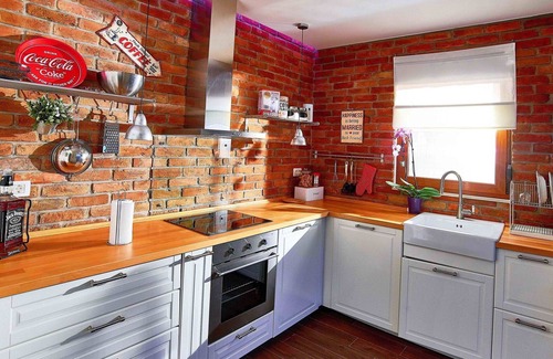 Presika House | Private Villa with private pool, hot tub, WIFI, A/C, TV, terrace, pets allowed, panoramic view