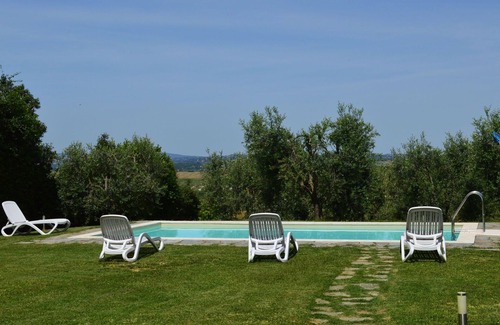 Ponte di Gabbiano Villa | Private Villa with private pool, A/C, WIFI, TV, veranda, panoramic view, parking, close to Siena