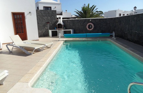 Playa Blanca Villa | Private Villa With Privately Heated Pool And Air Conditioned Bedrooms