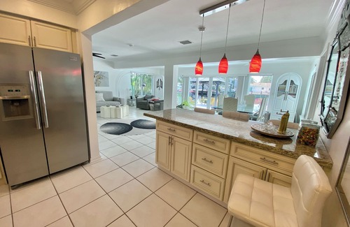 Garden Isles House | Private Waterfront, Ocean Access w/Dock, Pool, Hot Tub, Pompano Beach Paradise