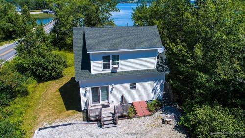 Deer Isle House | Private Waterfront Home with Kayaks and Firepit