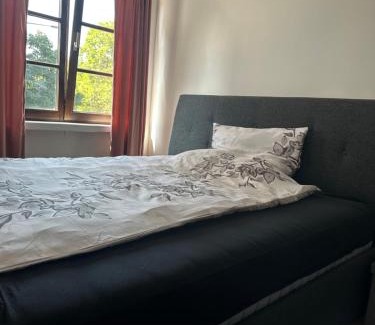 Altstadt-Nord Apartment | Private Wohnung im Herzen Kölns