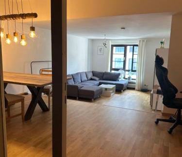 Altstadt-Nord Apartment | Private Wohnung im Herzen Kölns