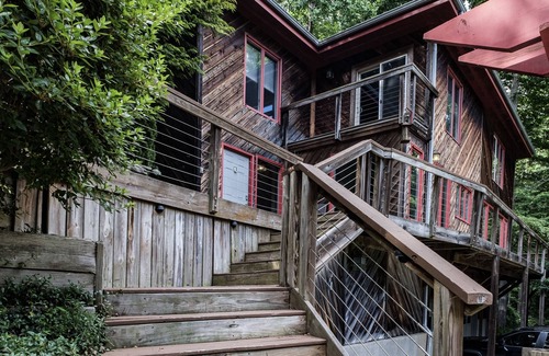 Skyland House | Private, Wooded Paradise - Year-round hot tub, Summer pool