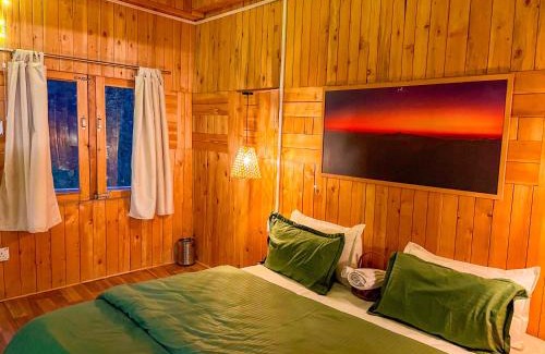 Jibhi Ski Chalet | Private Wooden house in Jibhi by Kahani