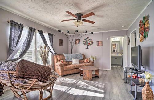 Mohawk House | Private Yard and Fire Pit Pet-Friendly Midway Abode