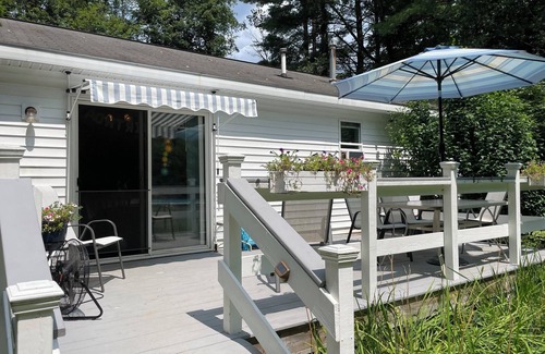 Gansevoort House | Private yard, quiet neighborhoodn7 mi. to Saratoga Race Coursen9 mi. to SPACnnnn