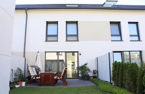 Dohren-Wulfel House | Privatzimmer an der Messe