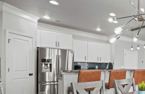 Charlotte House | PRL-2931 | Charlotte NC | 4BR Home! Fenced Yard