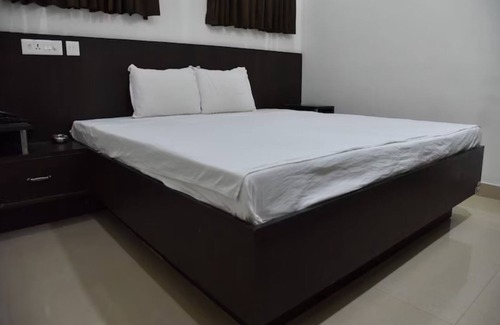 Erode Hotel | PRM Aruna Lodge