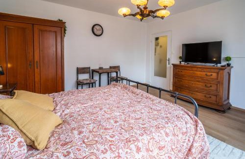 Saint Joseph/Mittelharth Apartment | Proche centre et calme - cozy - parking privé en résidence