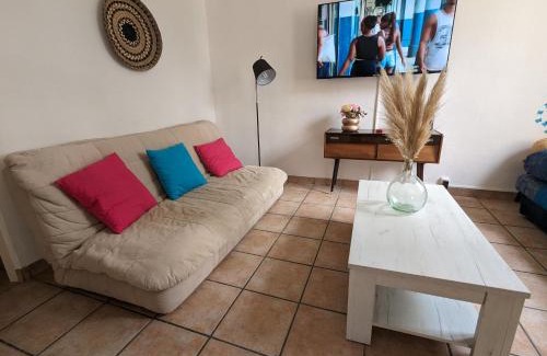 Saint-Martin Apartment | Proche centre ville avec une belle terrasse