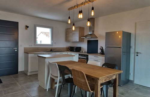 Longeville-sur-Mer House | Proche de la Plage, Maison Individuelle Récente, Idéal Pour les Familles