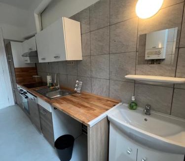 Outremeuse Apartment | Proche de tout lieux touristiques à Liège