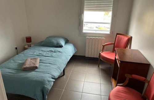 Craponne Apartment | Proche Lyon, Craponne centre Bel Apt T3 Terrasse