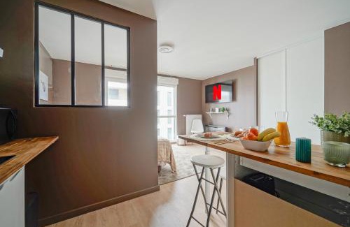 Bobigny Apartment | Proche Métro 5 et tram, parking, résidence neuve