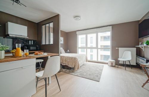 Bobigny Apartment | Proche Métro 5 et tram, parking, résidence neuve