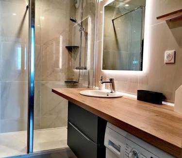 Haussonville-Blandan-Mon Desert-Saurupt Apartment | Proche Nancy centre, à quelques pas des Thermes et du campus ARTEM, appartement calme avec parking gratuit