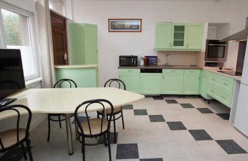 Barneville-Carteret House | Proche port Centre village