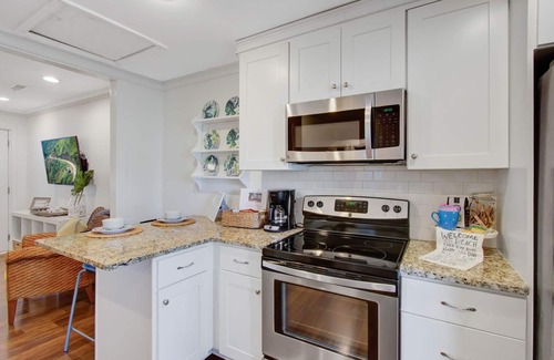 Mount Pleasant Villa | *PROFESSIONALLY CLEANED COASTAL Beach Chic Coastal Villa! Clean w/Large Yard!