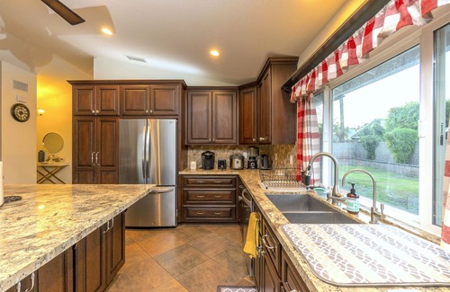 Chino Hills House | Professionally Cleaned Cozy Home*Gateway*Two parking garage