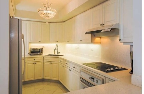 Waikiki Condo | Professionally cleaned 26th Fl PH w/Spectacular Views! Very Rare 3bed/2bath