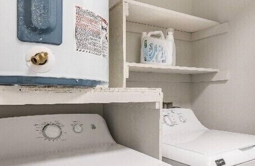 Charlotte Apartment | Professionals 1bdrm 10 mins to Atrium Hospital/