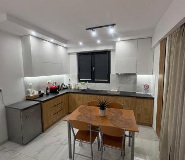 Aridaia Apartment | Project Georgiadi #1 - Modern Apartment in peaceful neighborhood - 15 mins from Loutra Pozar